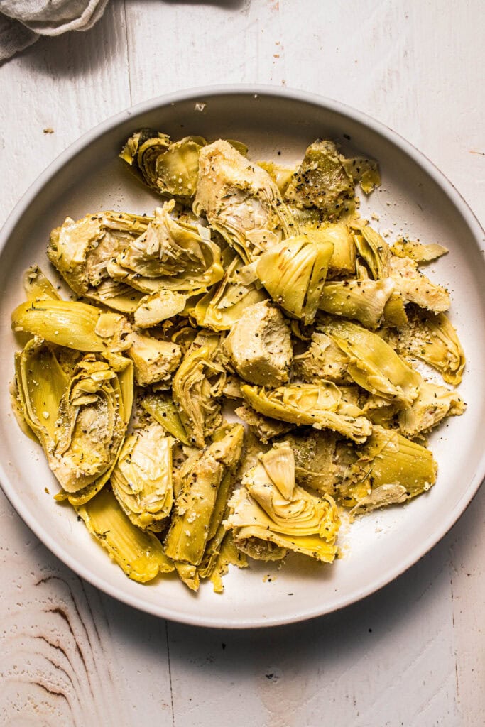 Artichoke hearts in bowl.